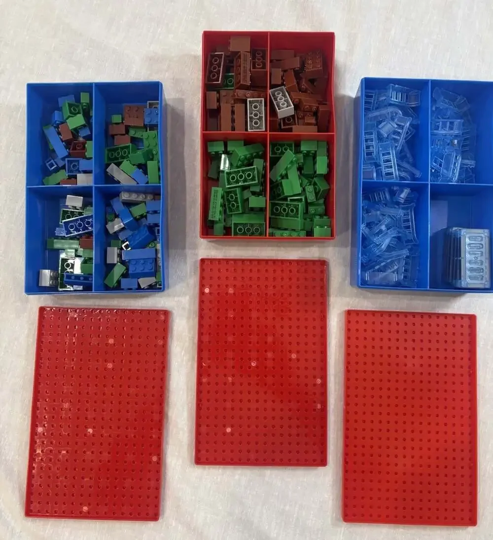 Lego Lot Of 3 Brick Organization 8”x 5” With 342 Universal Pieces